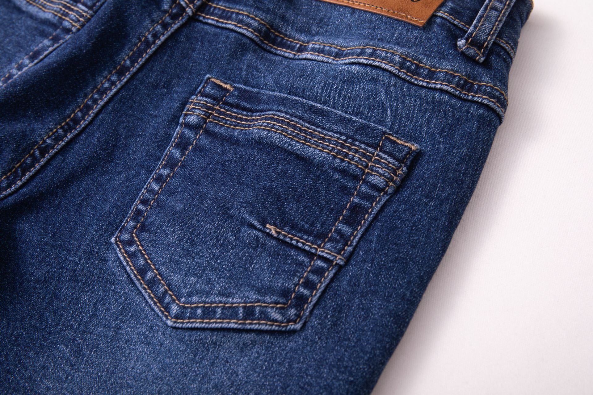 Pantalón vaquero niño